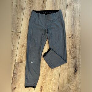 Under Armour women’s workout leggings 🏃🏻‍♀️